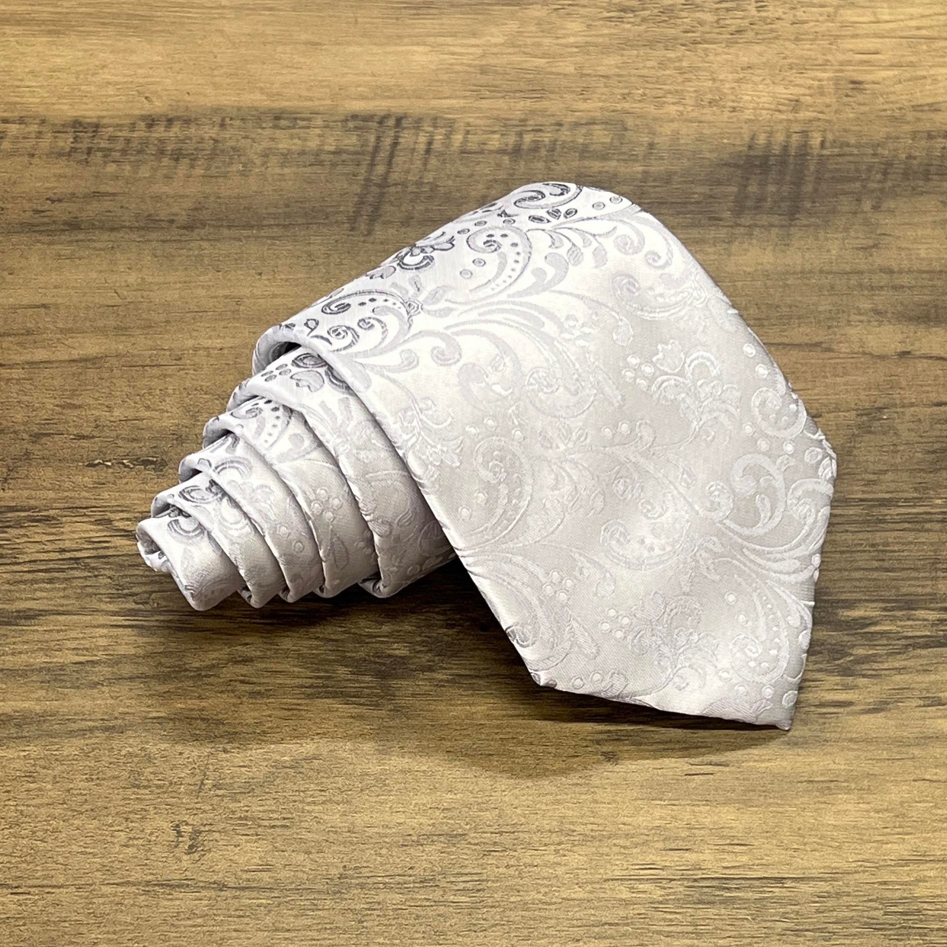 Tasker & Shaw | Luxury Menswear | Andover