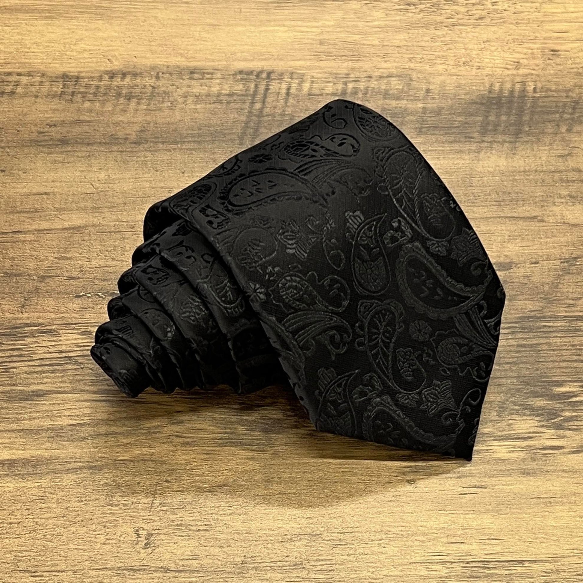 Tasker & Shaw | Luxury Menswear | Allitsen