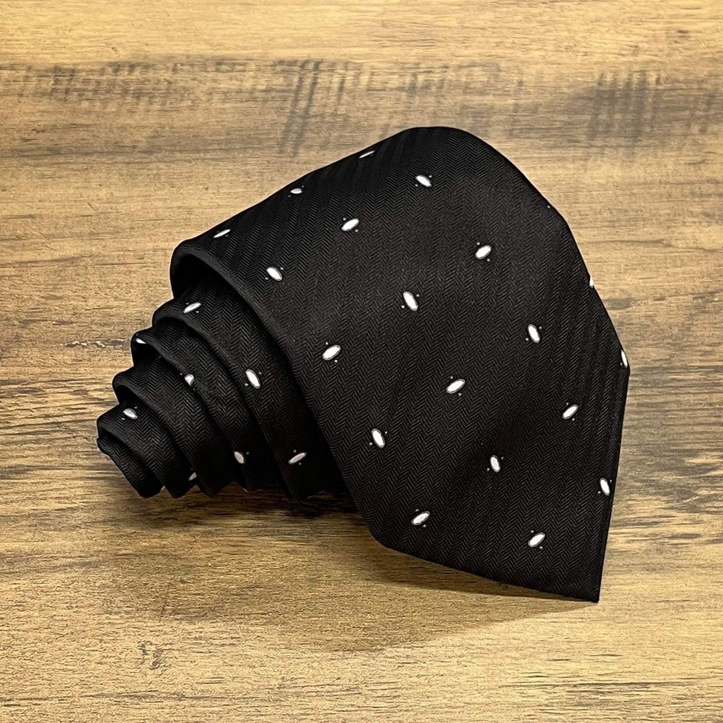 Tasker & Shaw | Luxury Menswear | Alexander