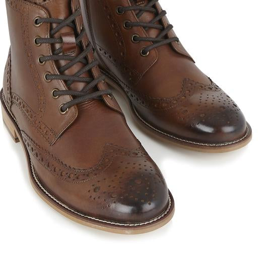 Tasker & Shaw | Luxury Menswear | Cassidy Boot Chestnut