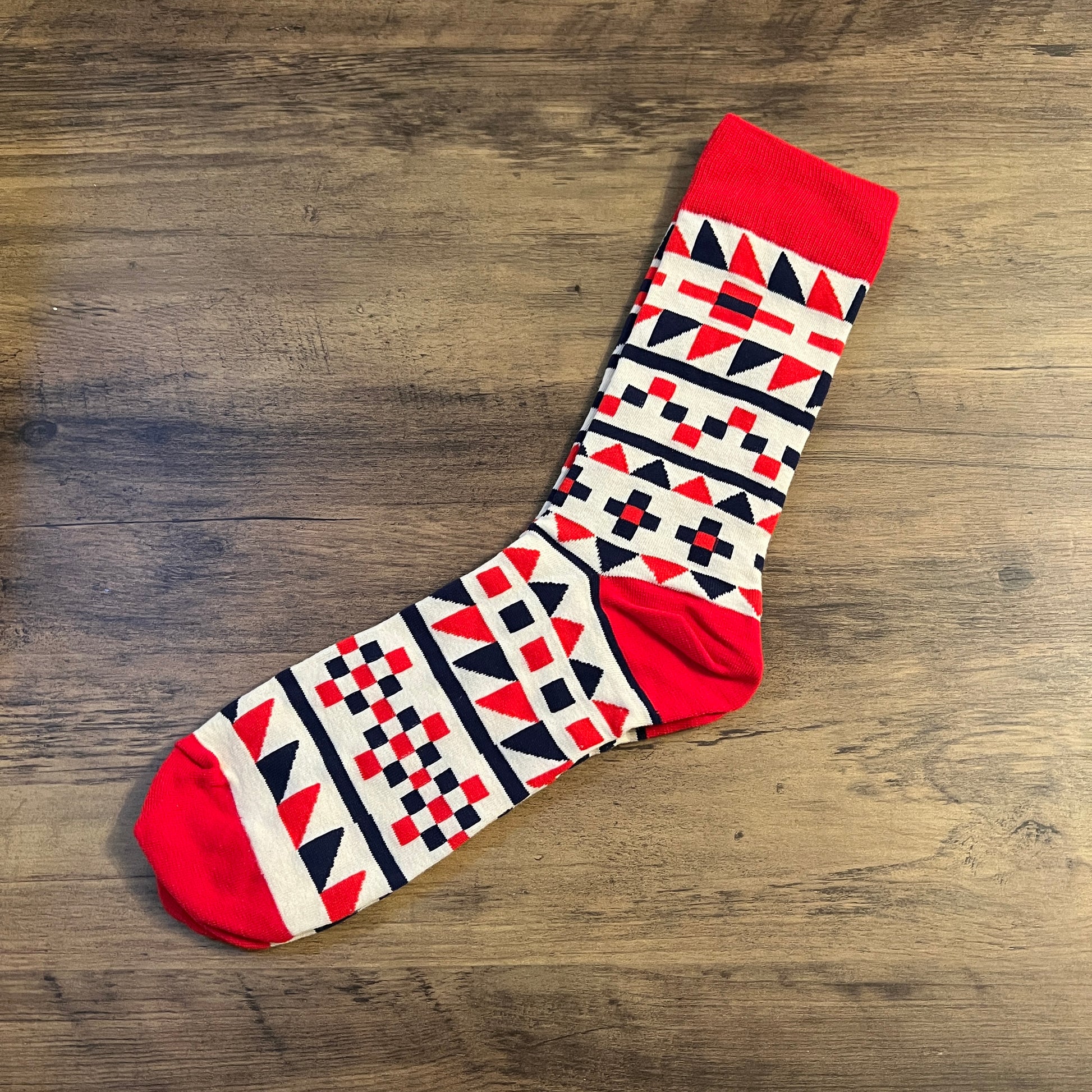 Tasker & Shaw | Luxury Menswear | Red, white and black retro pattern socks