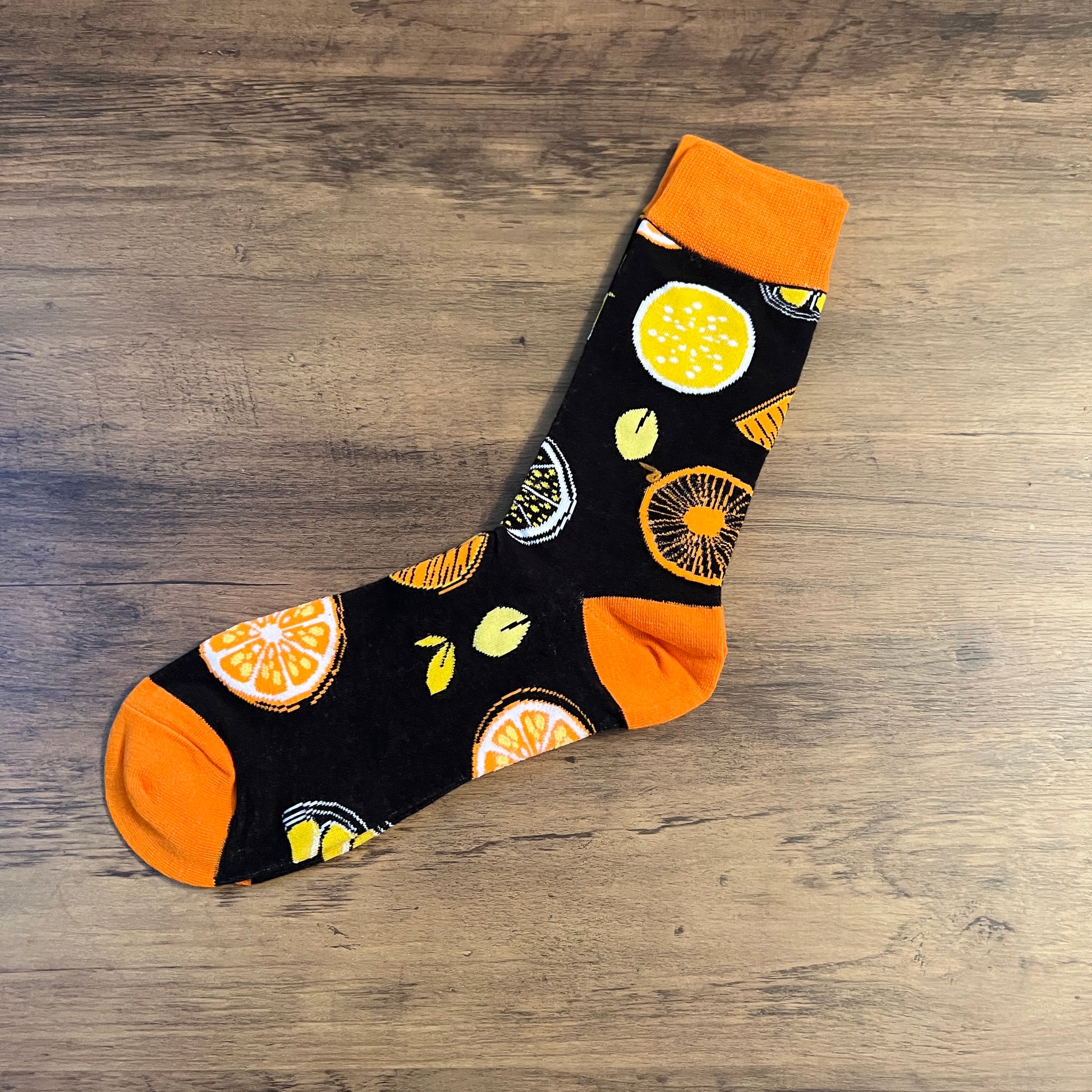 Tasker & Shaw | Luxury Menswear | Black and Orange Citrus Socks