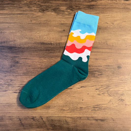 Tasker & Shaw | Luxury Menswear | Sky blue to deep green waves socks