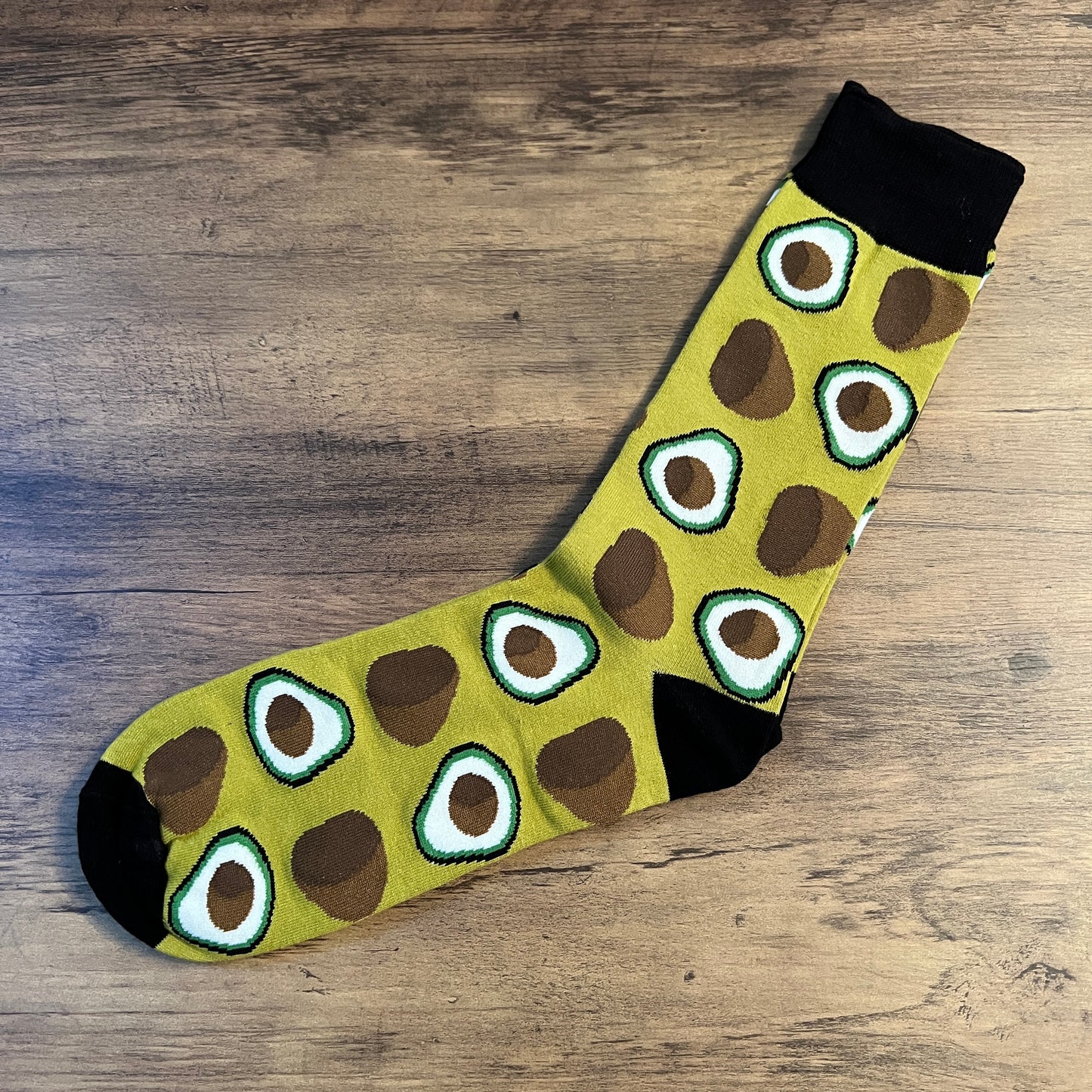 Tasker & Shaw | Luxury Menswear | Green "Sliced avocado" Socks