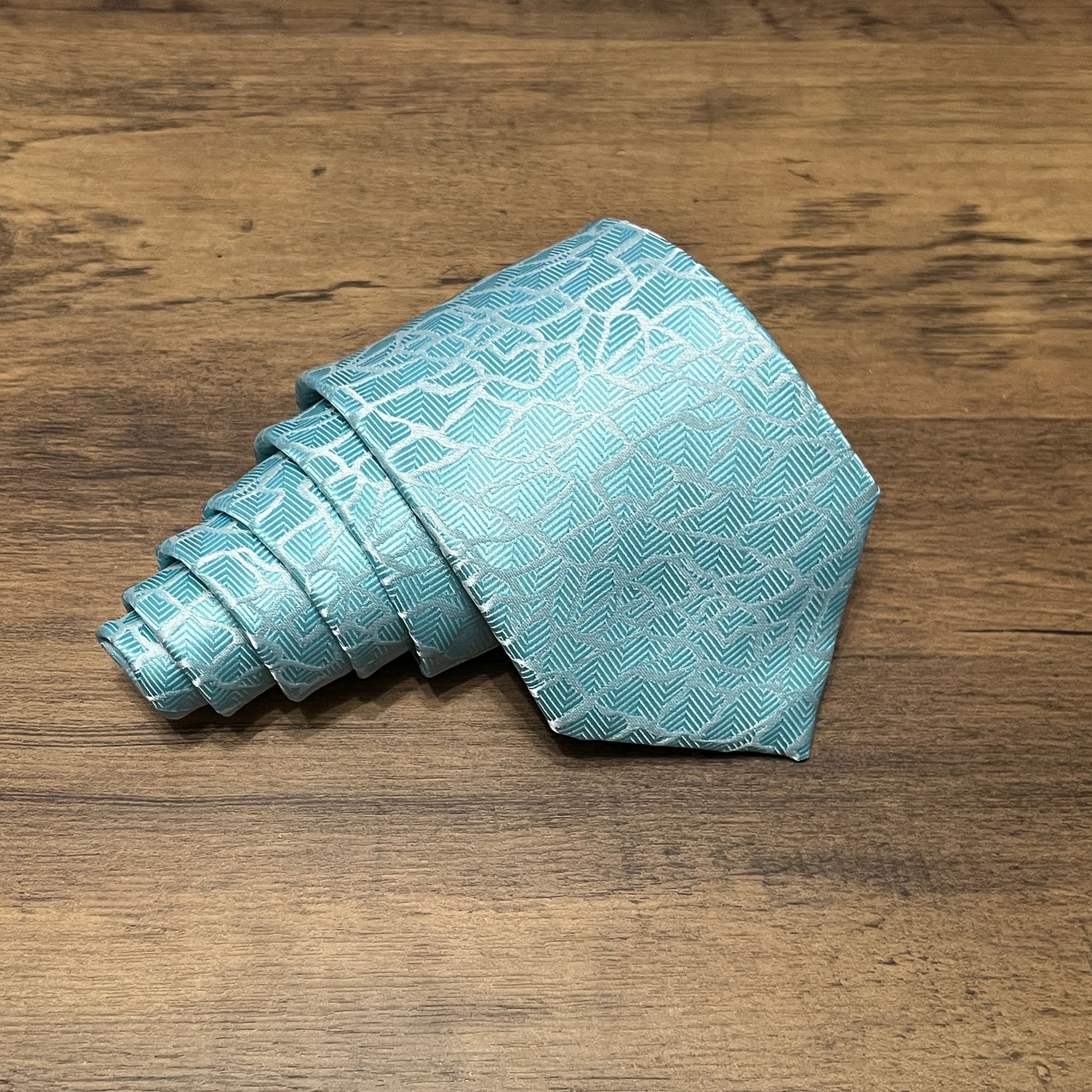 Tasker & Shaw | Luxury Menswear | Endell