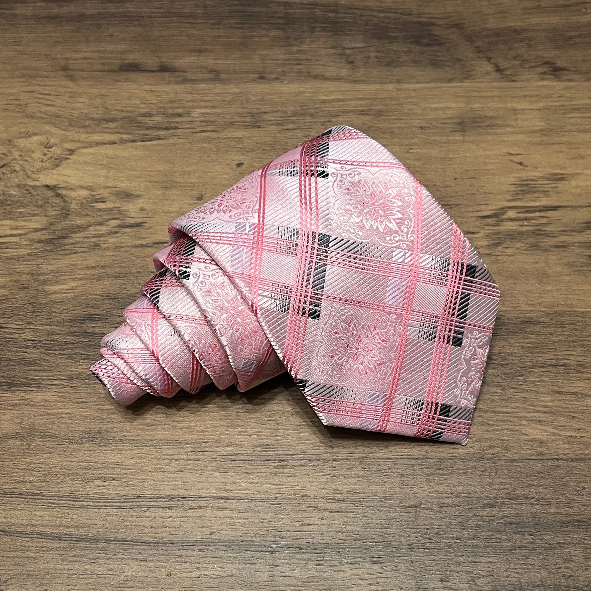 Tasker & Shaw | Luxury Menswear | Dunraven