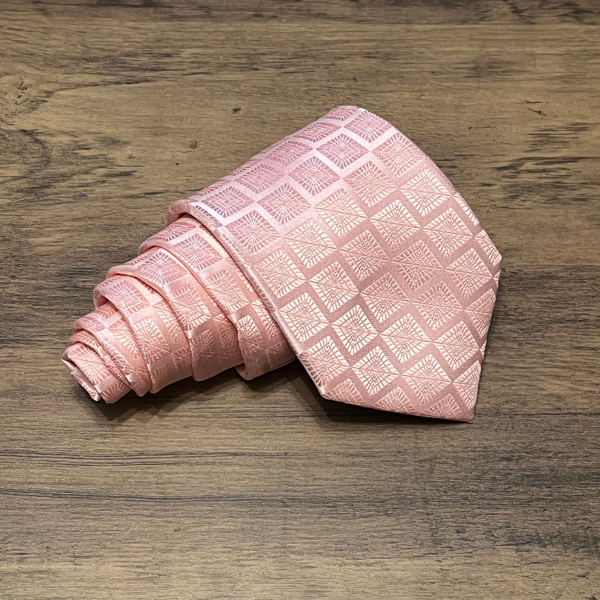 Tasker & Shaw | Luxury Menswear | Duke