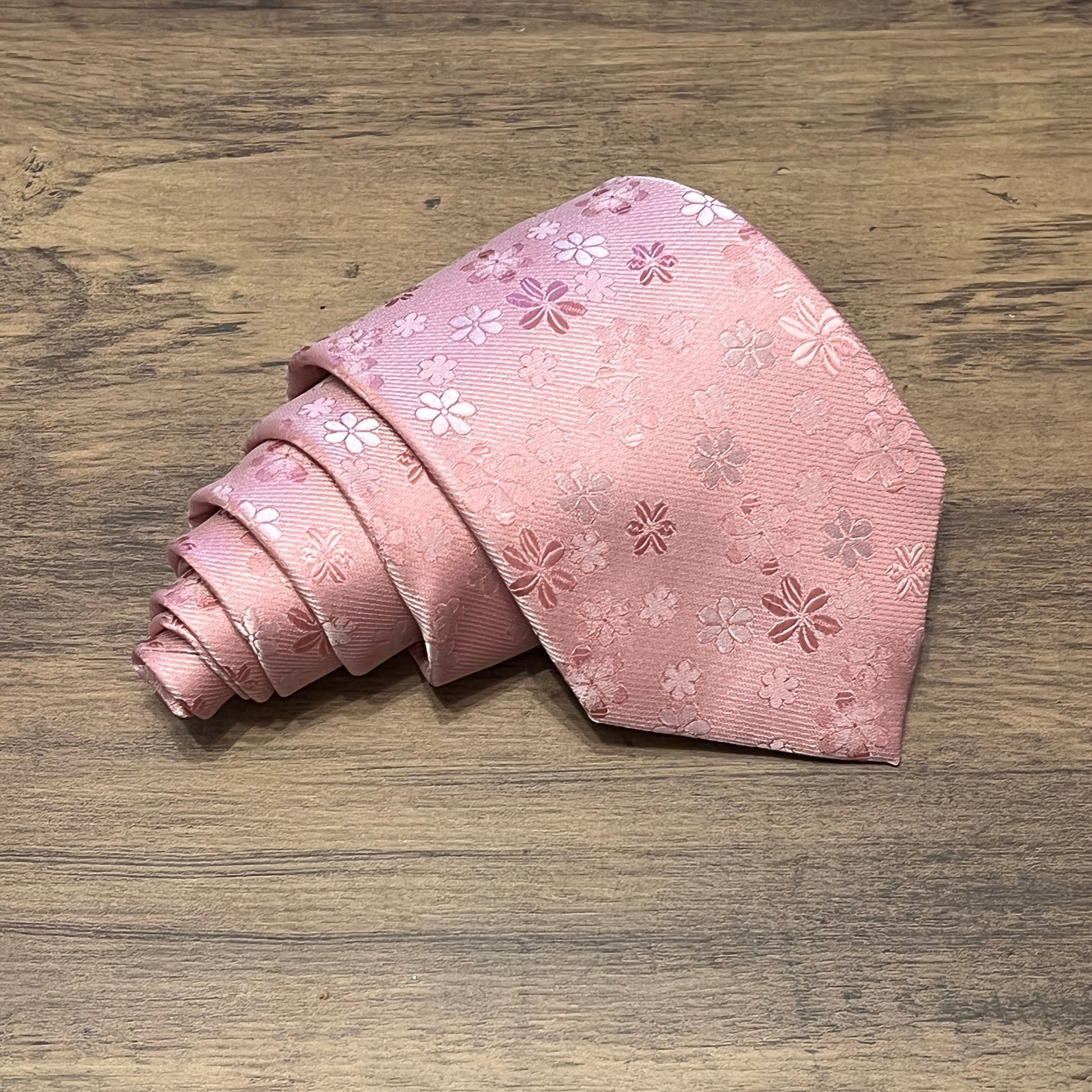 Tasker & Shaw | Luxury Menswear | Dryden