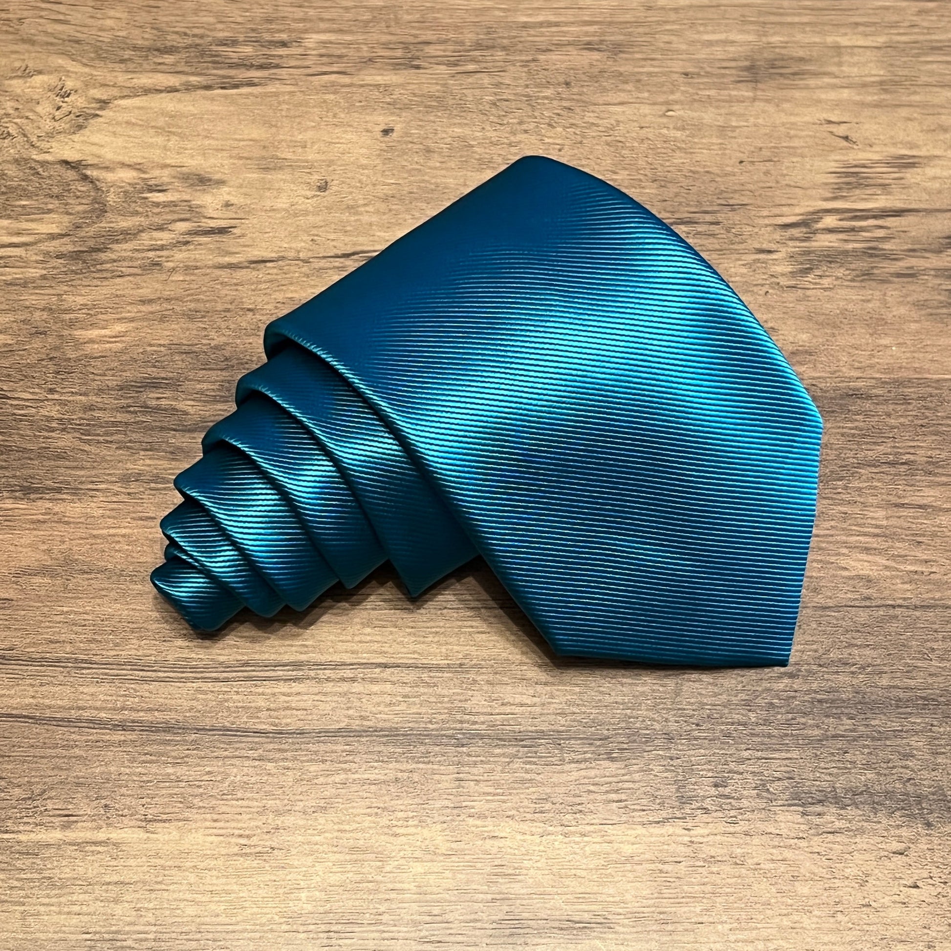 Tasker & Shaw | Luxury Menswear | Cumberland (Teal)