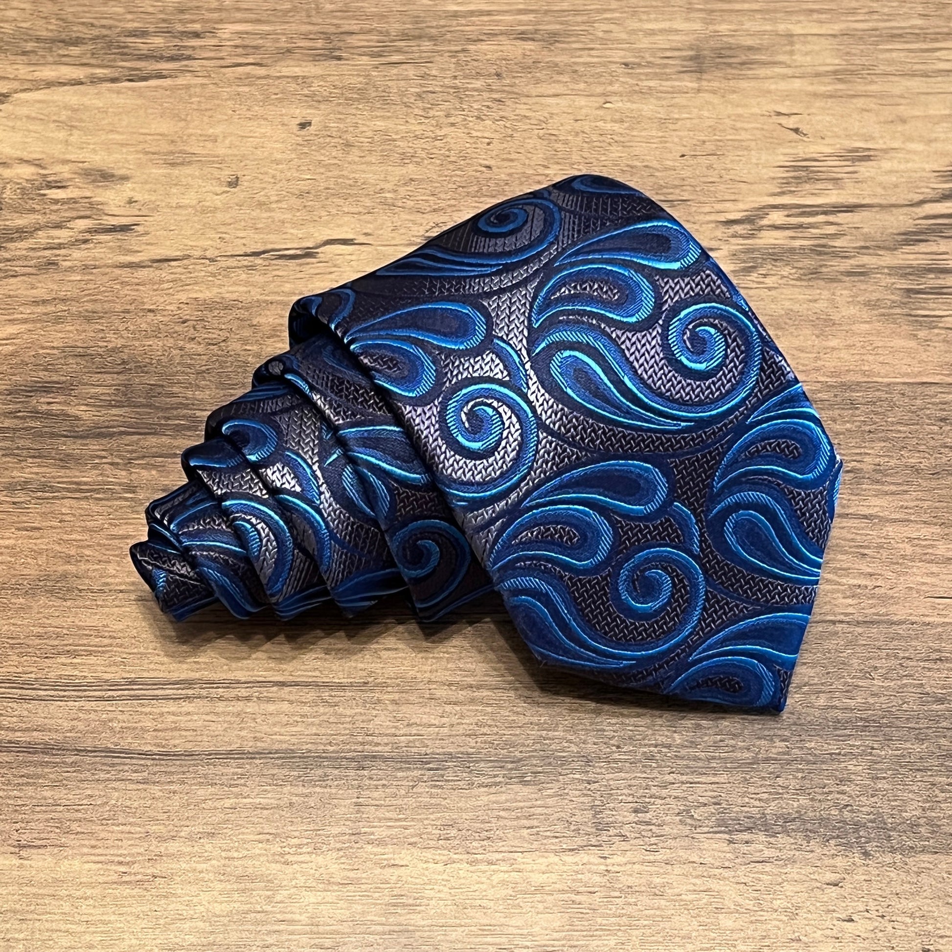 Tasker & Shaw | Luxury Menswear | Cornwall