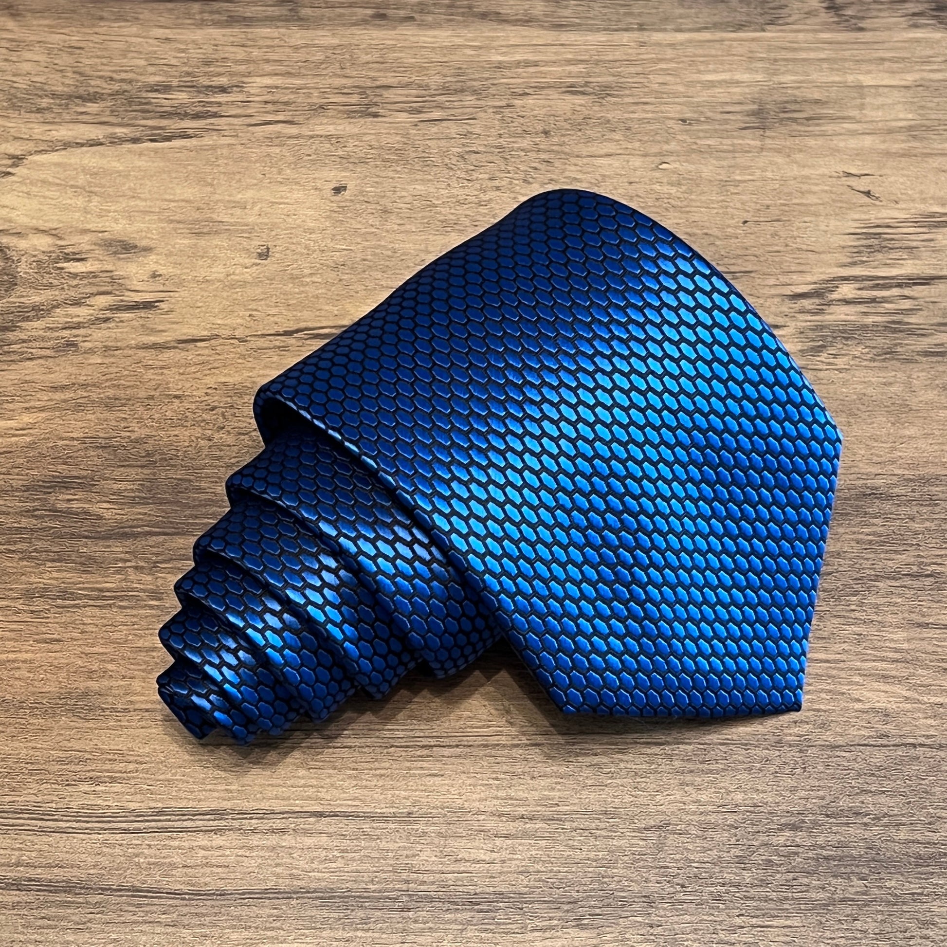 Tasker & Shaw | Luxury Menswear | Eton (Cobalt Blue)