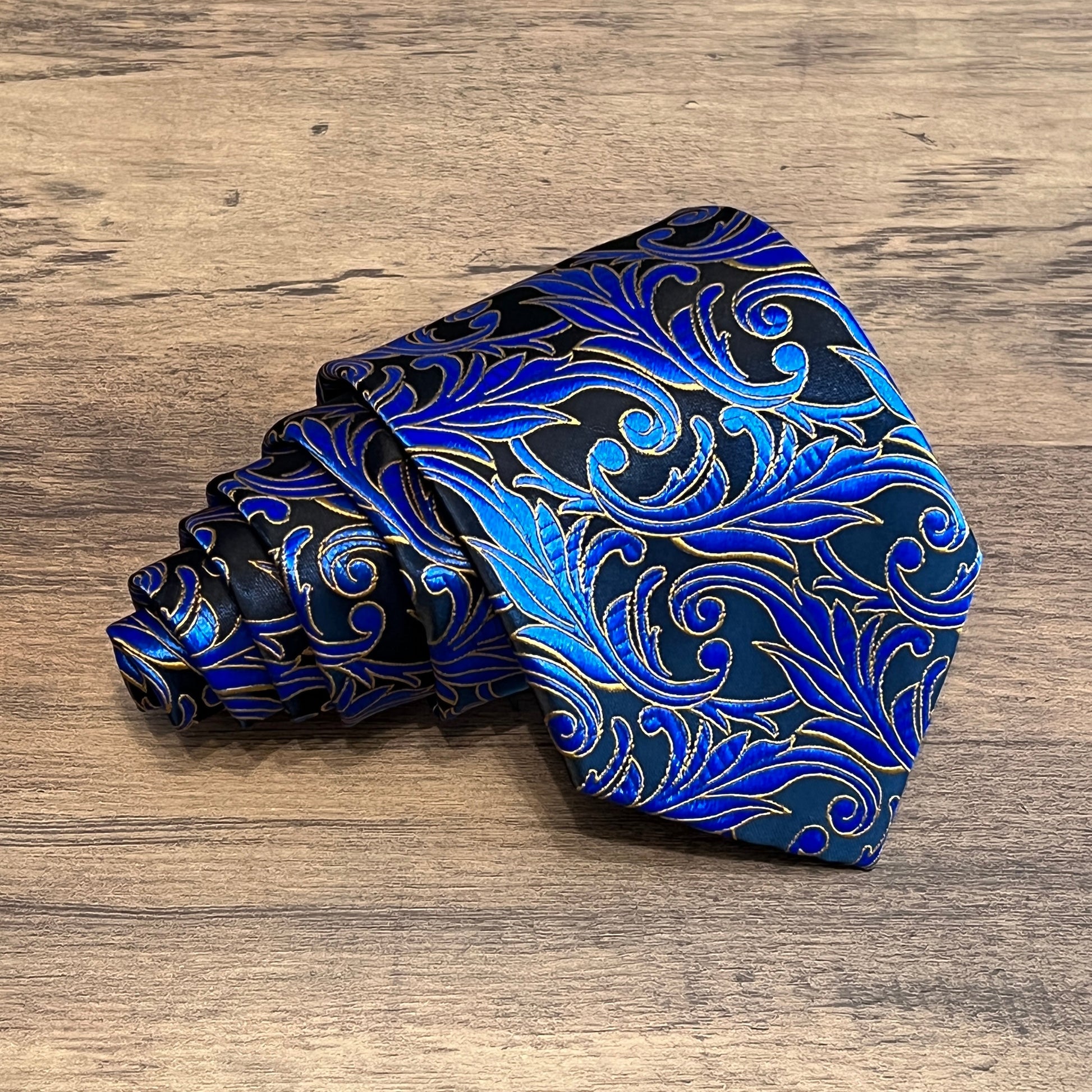 Tasker & Shaw | Luxury Menswear | Coniston