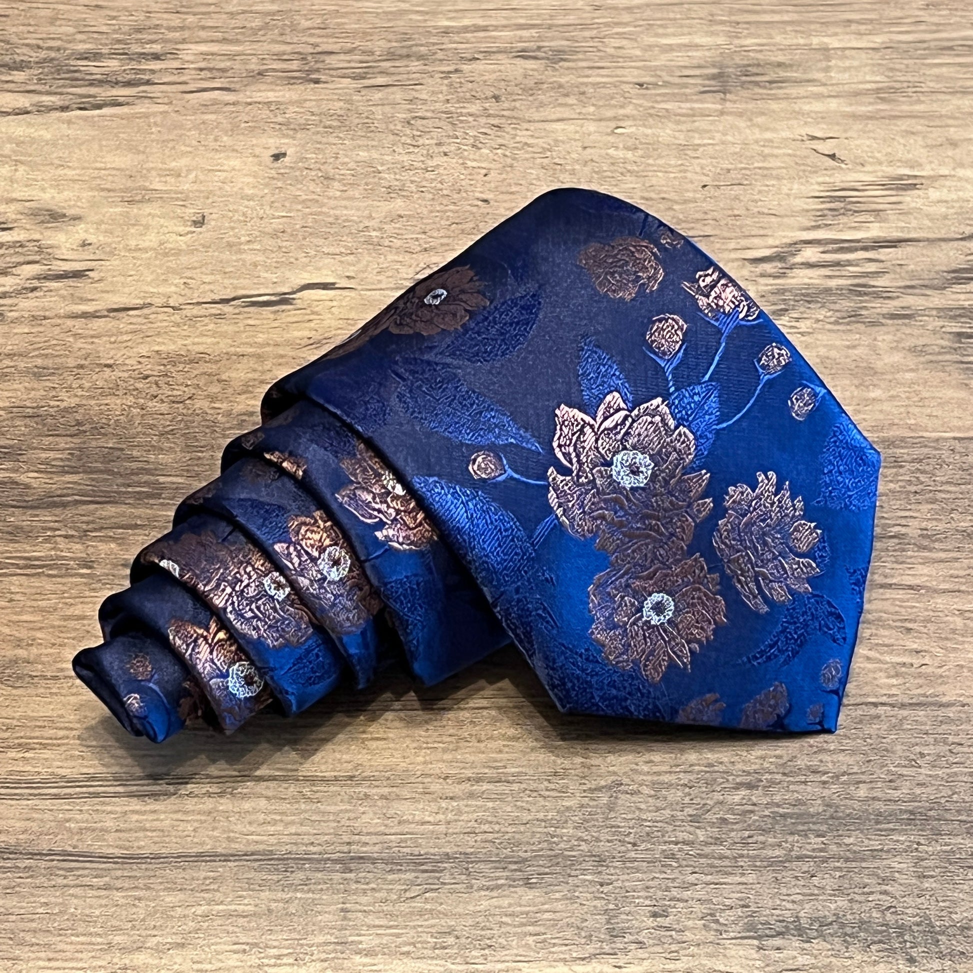 Tasker & Shaw | Luxury Menswear | Clarence