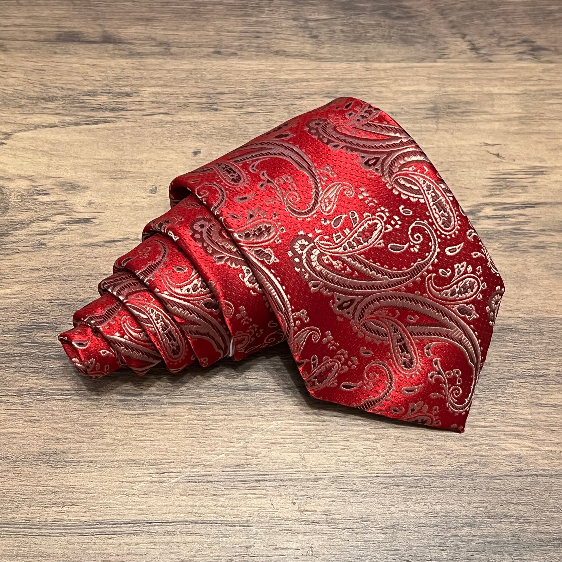 Tasker & Shaw | Luxury Menswear | Charlwood