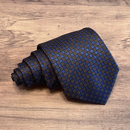 Tasker & Shaw | Luxury Menswear | Burne