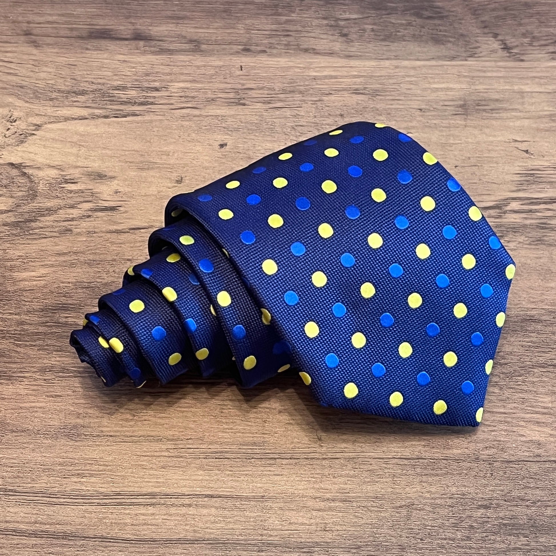 Tasker & Shaw | Luxury Menswear | Bruton