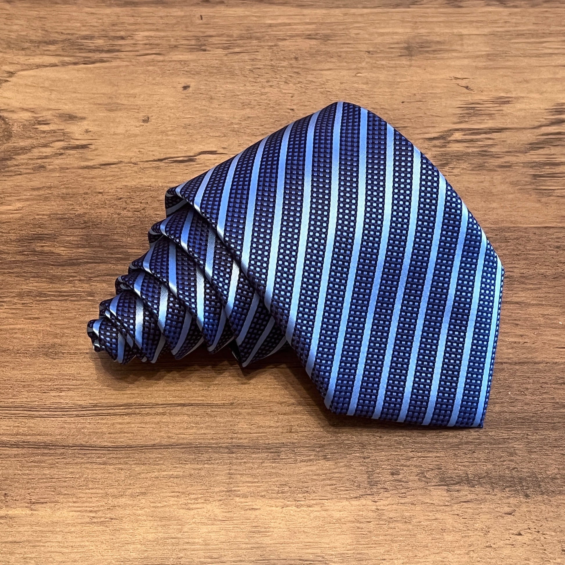 Tasker & Shaw | Luxury Menswear | Bristol