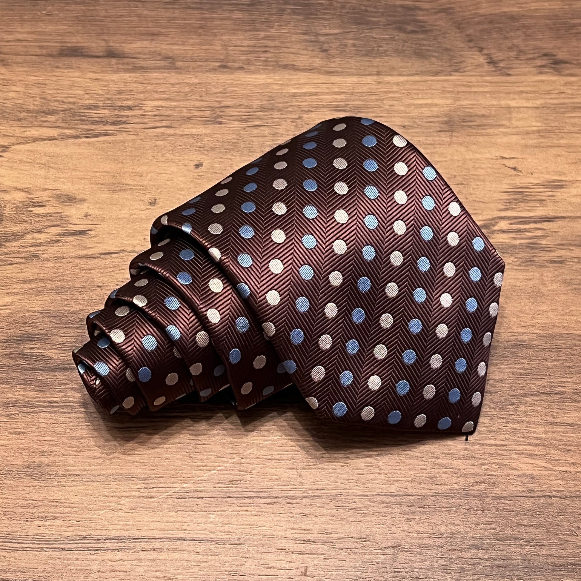 Tasker & Shaw | Luxury Menswear | Bendall