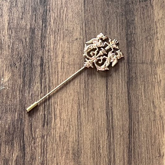 Tasker & Shaw | Luxury Menswear | Coat of Arms Pin (Gold Finish)