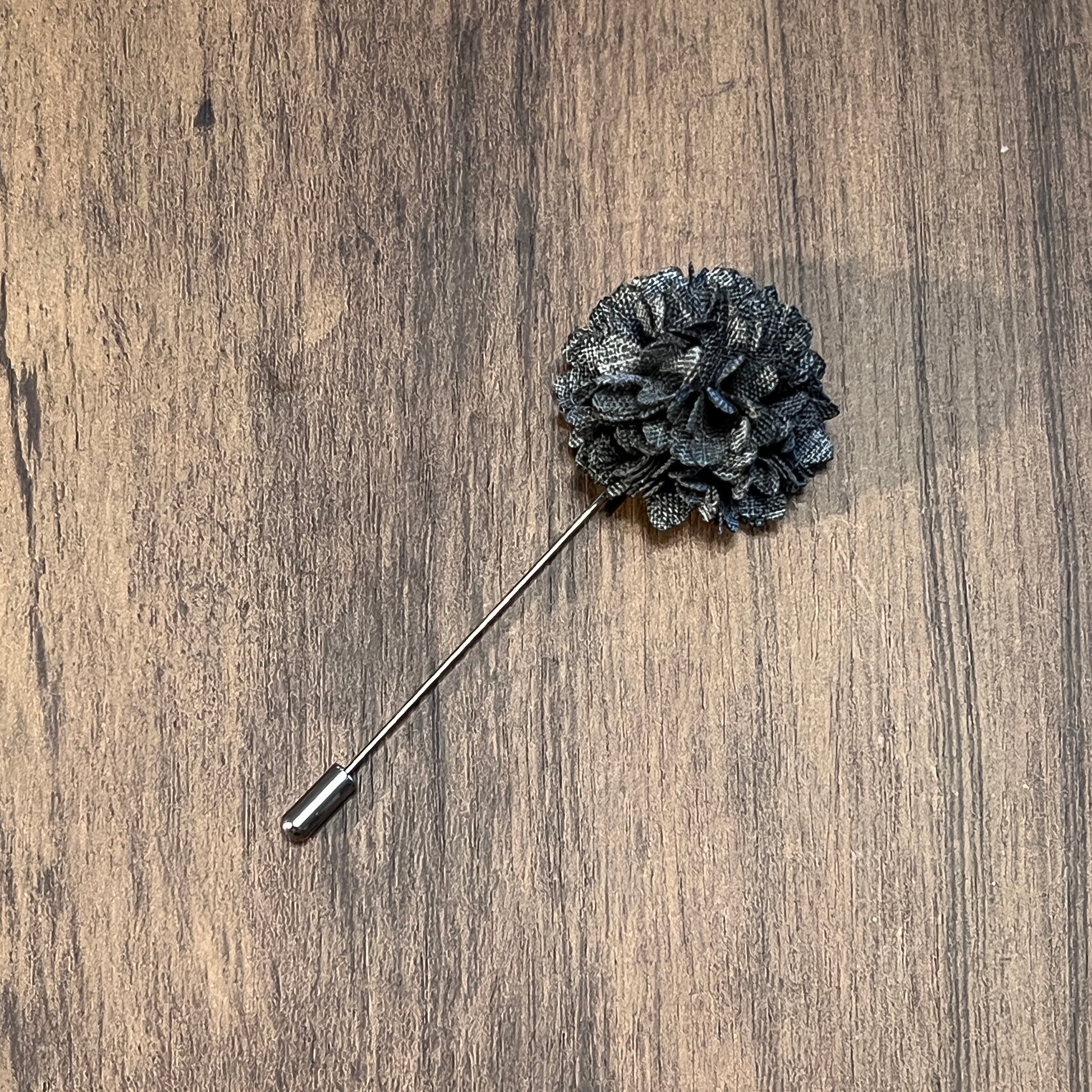Tasker & Shaw | Luxury Menswear | Grey flower buttonaire lapel pin