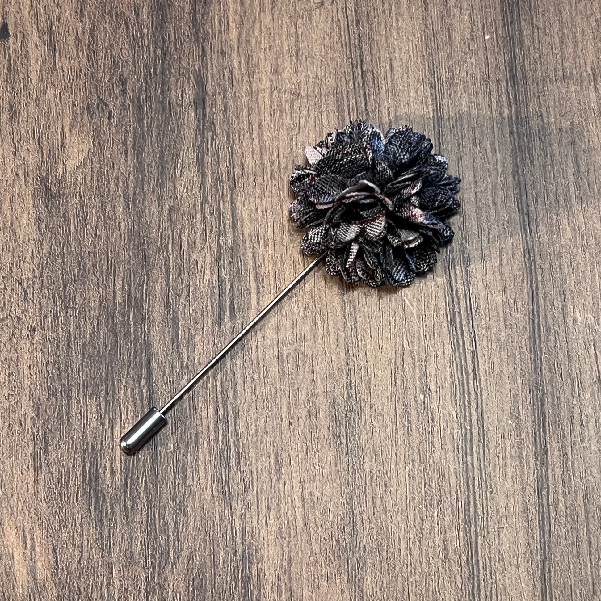 Tasker & Shaw | Luxury Menswear | Silver flower buttonaire lapel pin