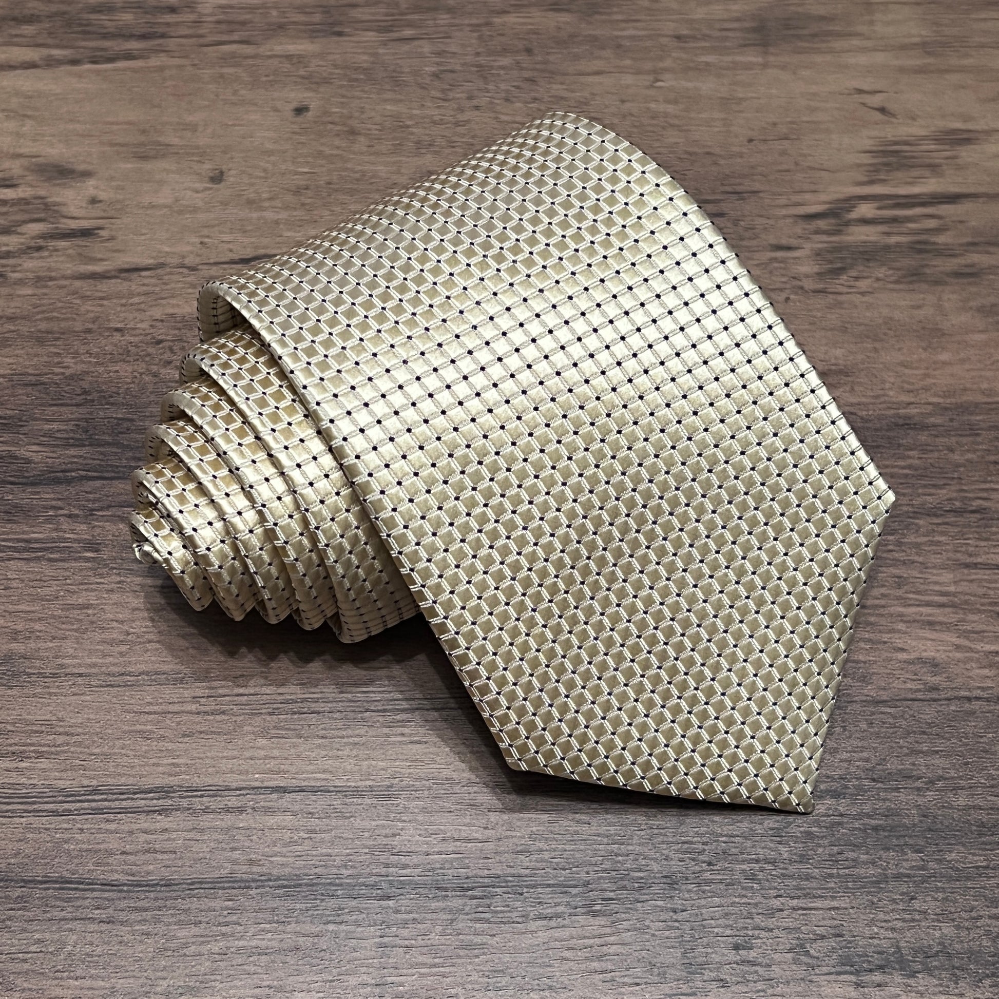 Tasker & Shaw | Luxury Menswear | George (Gold)