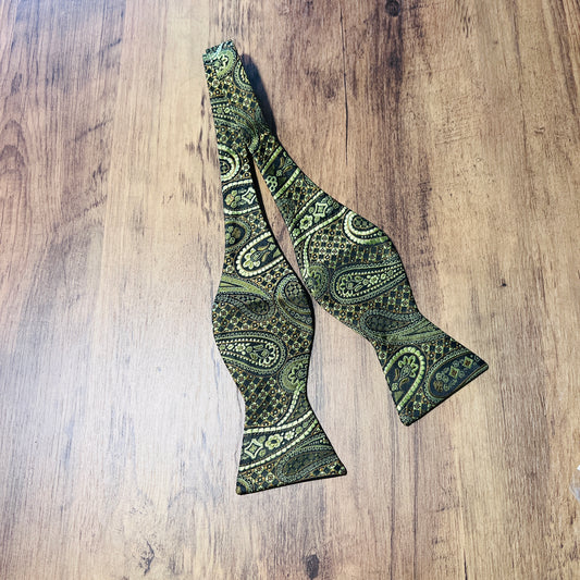 Tasker & Shaw | Luxury Menswear | Willow Bow tie