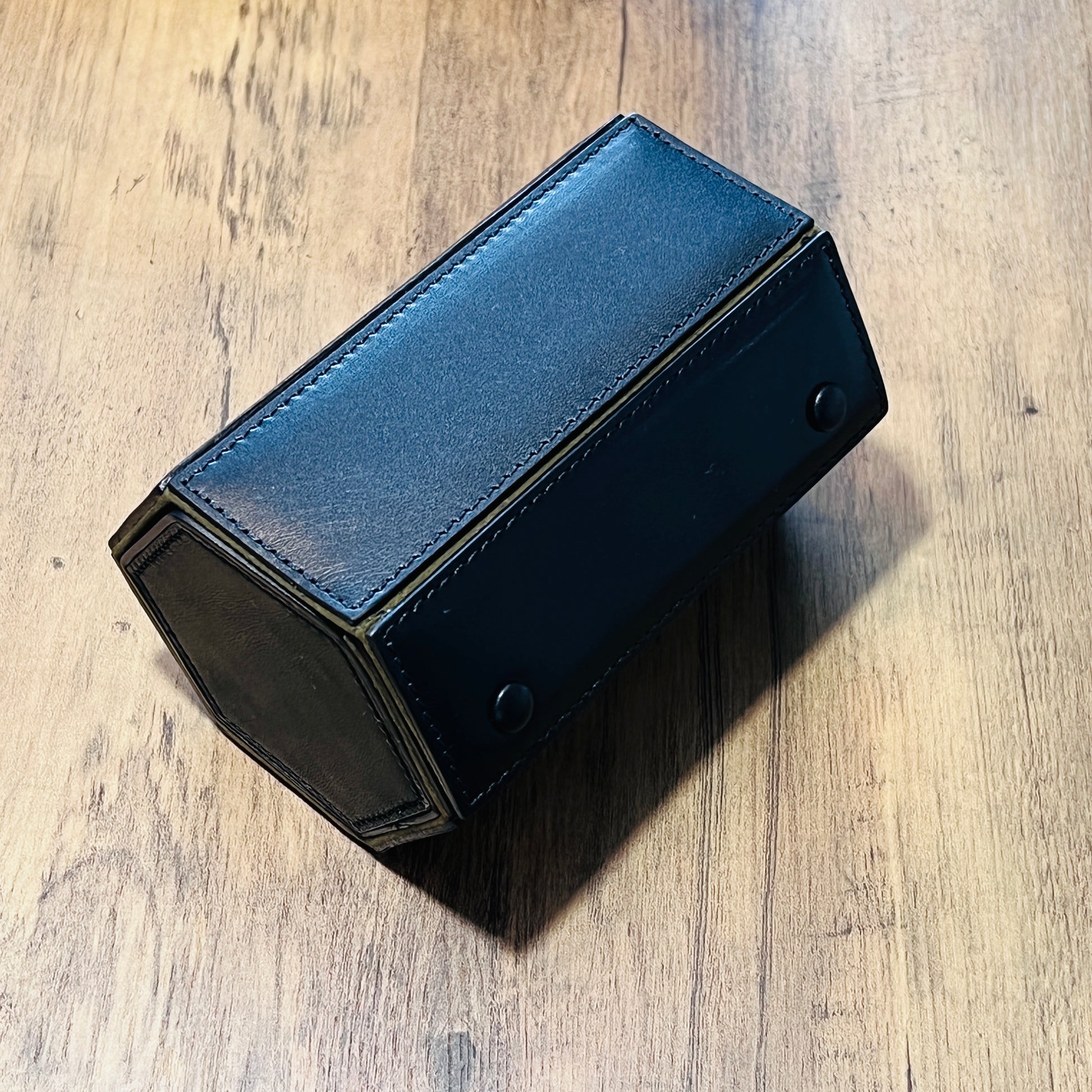 Tasker & Shaw | Luxury Menswear | Hexagonal Leather, 2 Watch Roll, Black