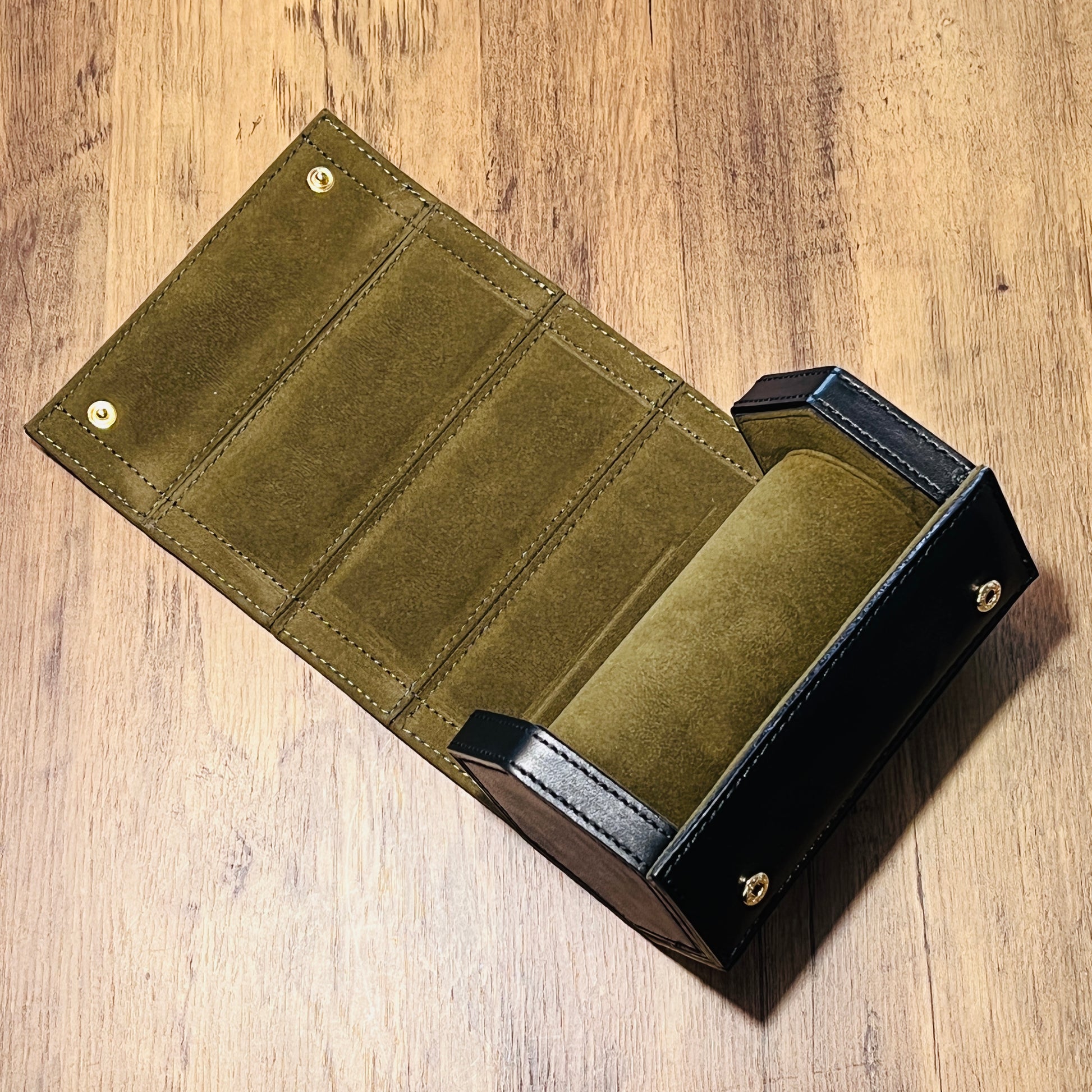 Tasker & Shaw | Luxury Menswear | Hexagonal Leather, 2 Watch Roll, Black