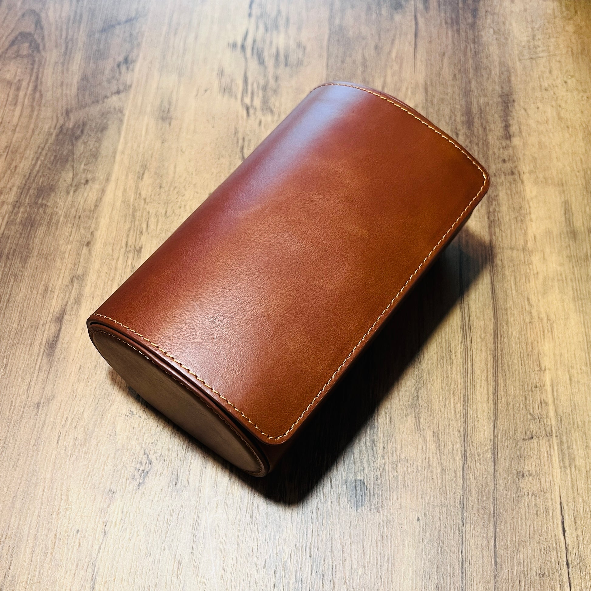 Tasker & Shaw | Luxury Menswear | Leather "Nightstand" 2 Watch Roll, Tan