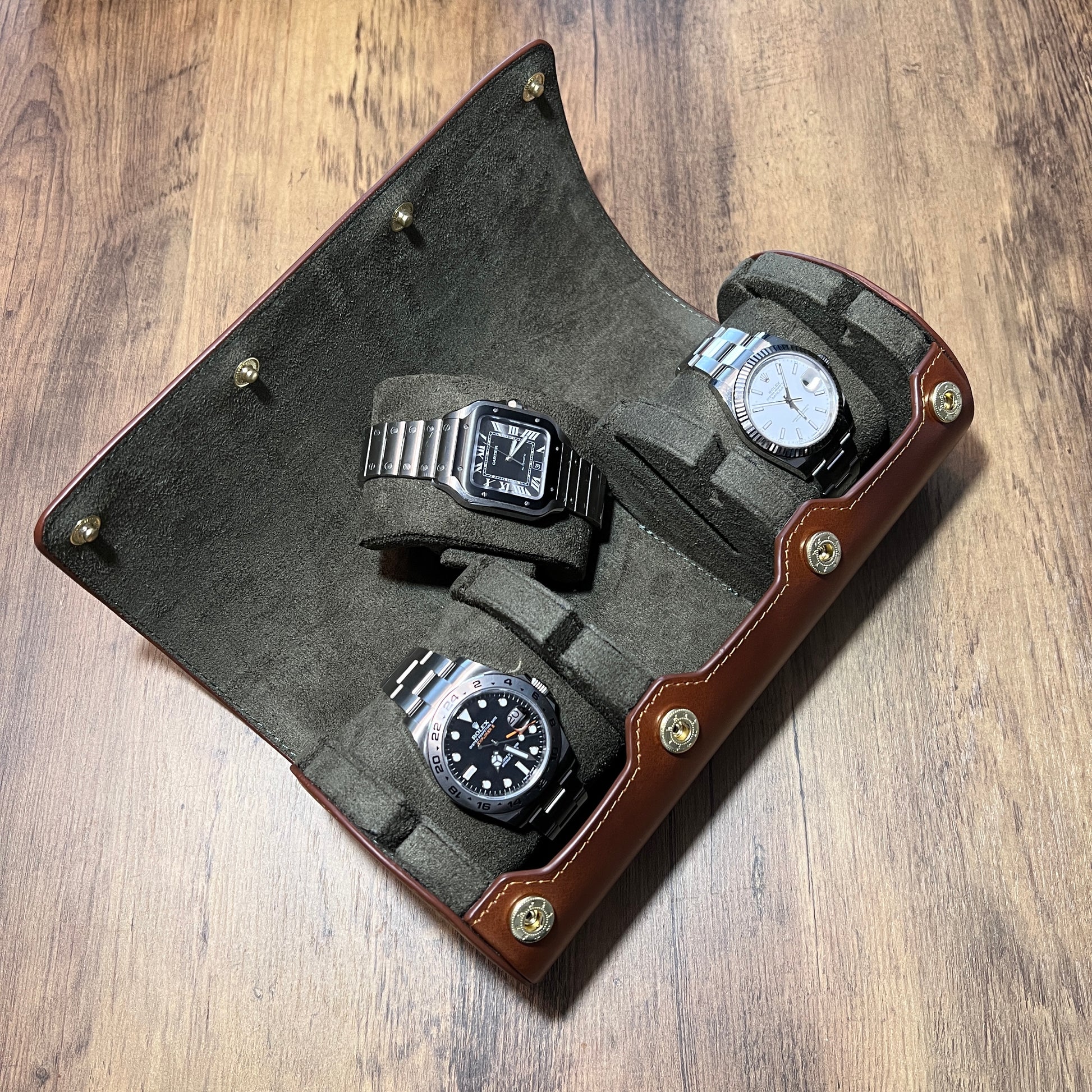 Tasker & Shaw | Luxury Menswear | Leather "Nightstand" 3 Watch Roll, Tan