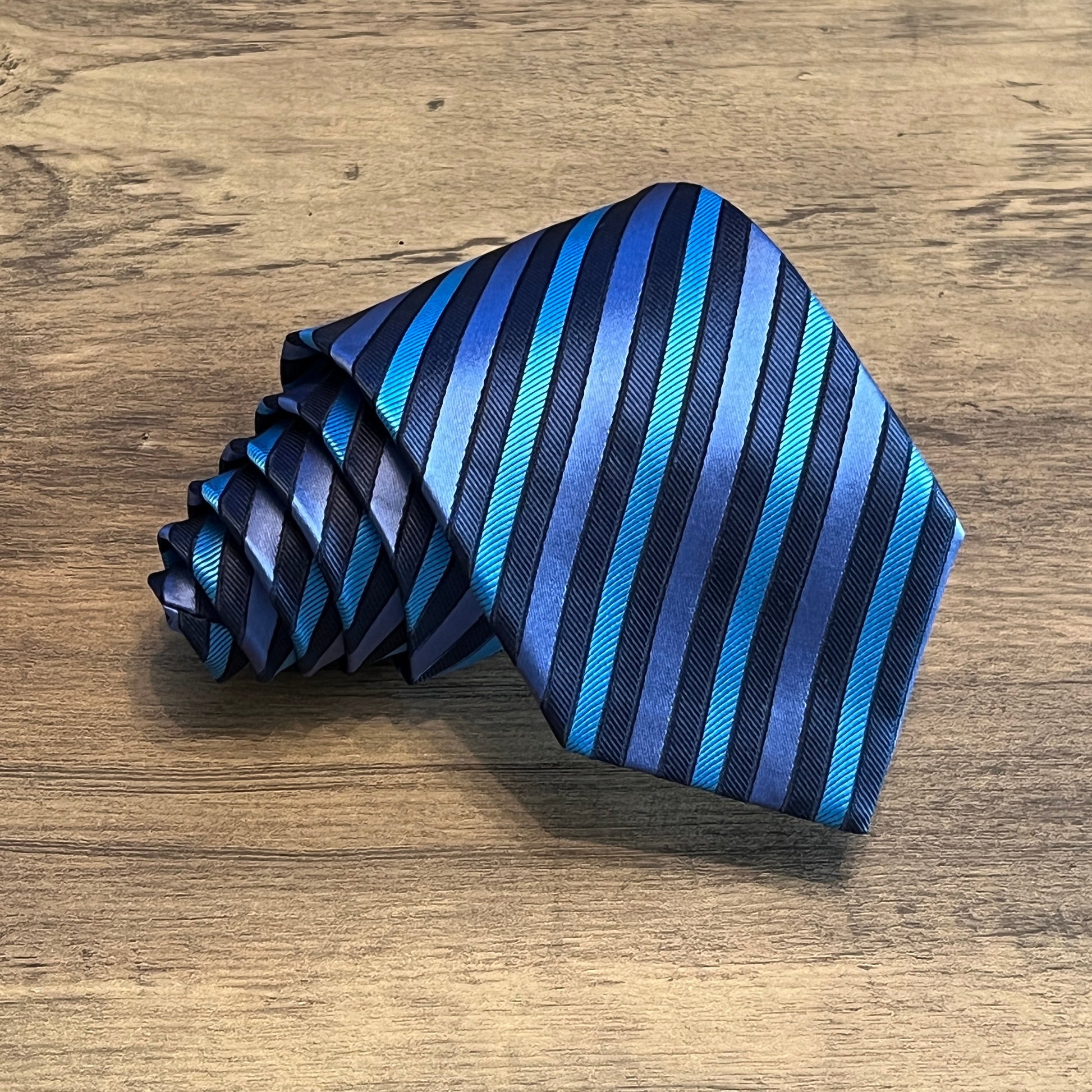 Tasker & Shaw | Luxury Menswear | Hanson