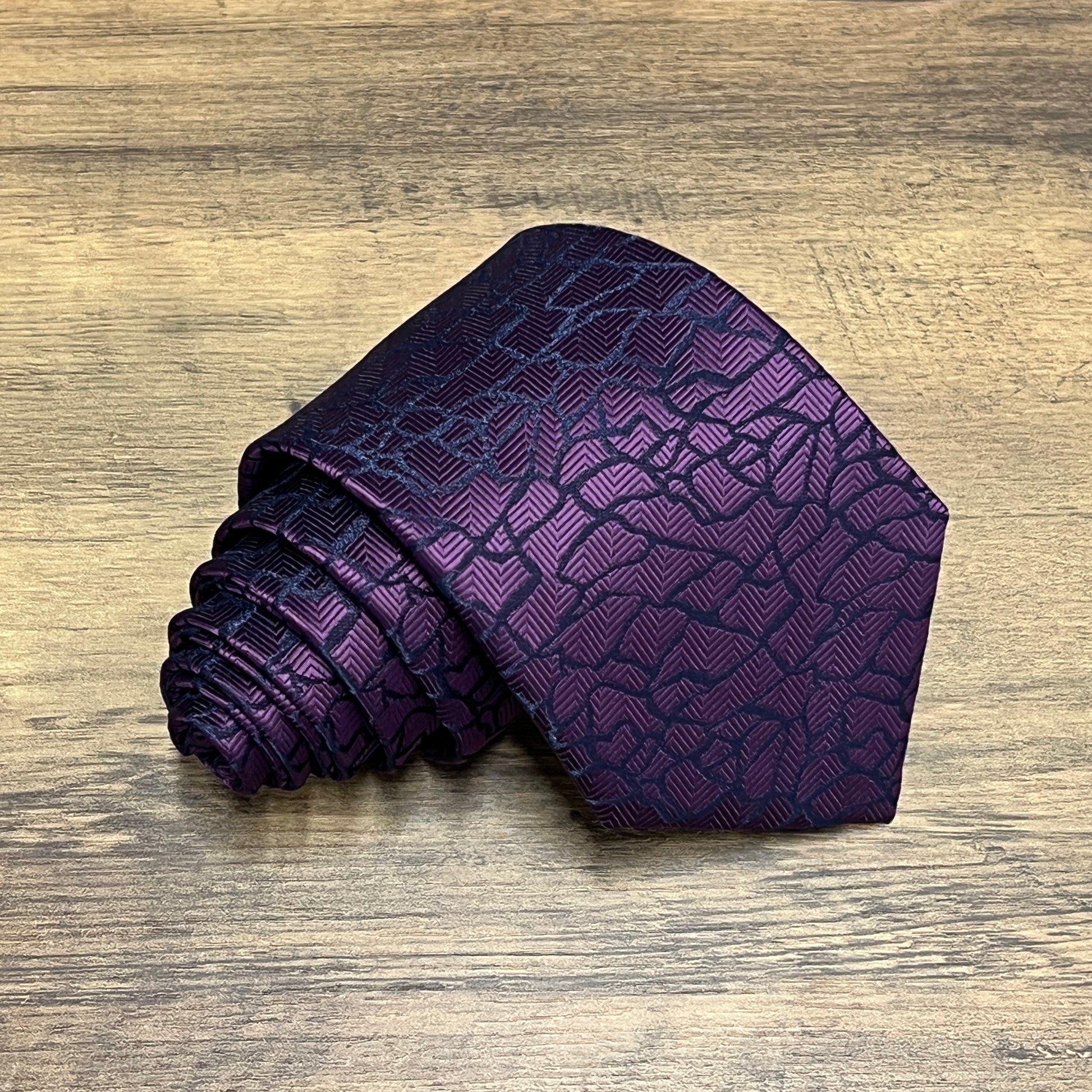 Tasker & Shaw | Luxury Menswear | Hyde