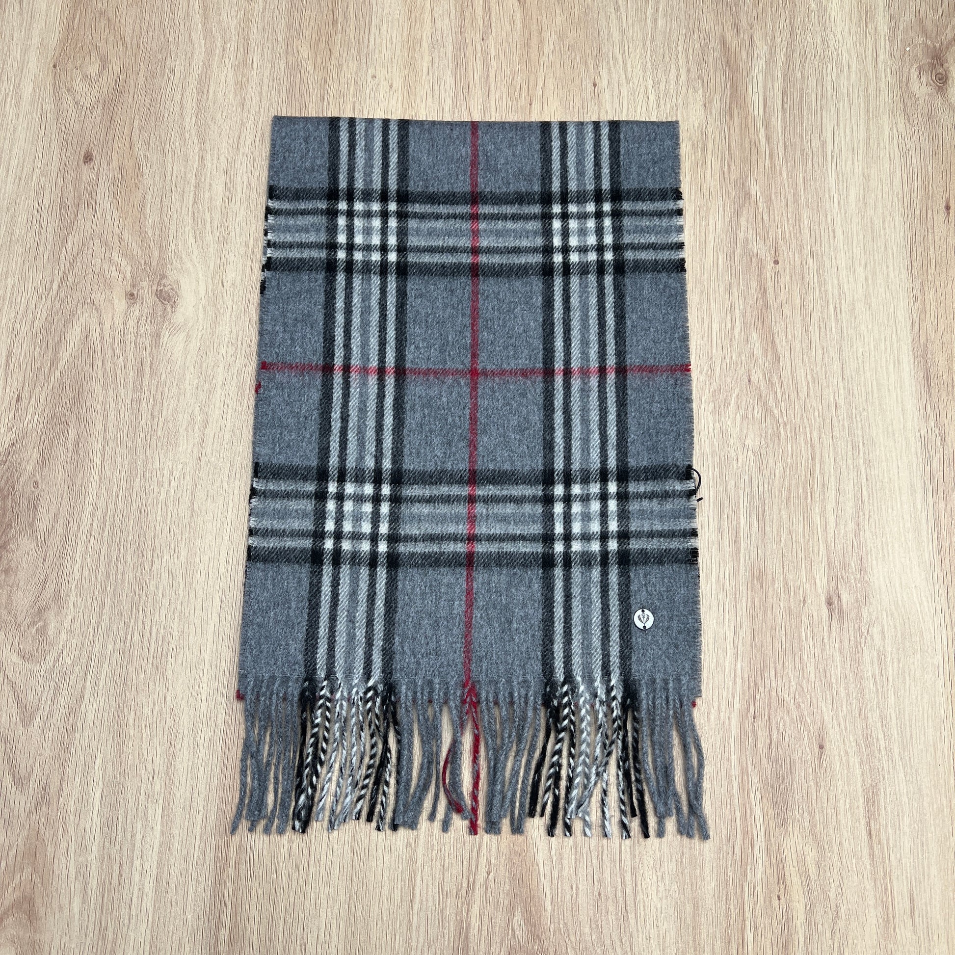 Tasker & Shaw | Luxury Menswear | Cashmere blend scarf - Grey Plaid