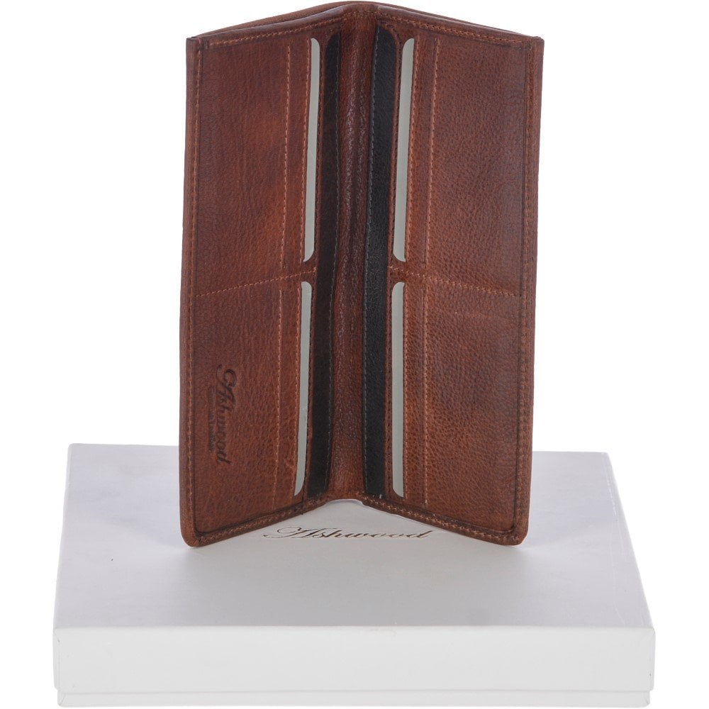 Tasker & Shaw | Luxury Menswear | Cambridge large leather classic 8 card billfold