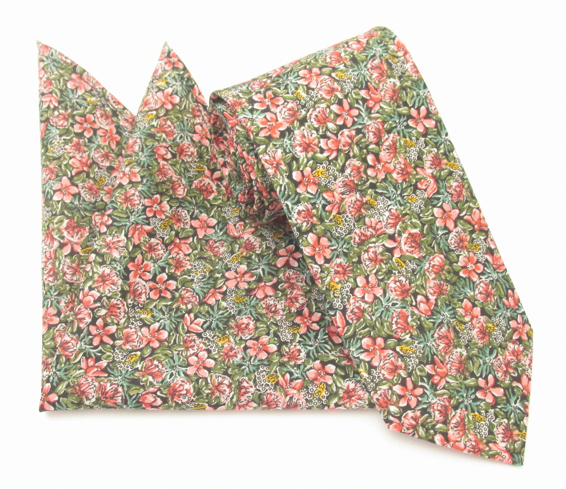 Tasker & Shaw | Luxury Menswear | Made with Liberty fabric "Ragged Robin" Tie