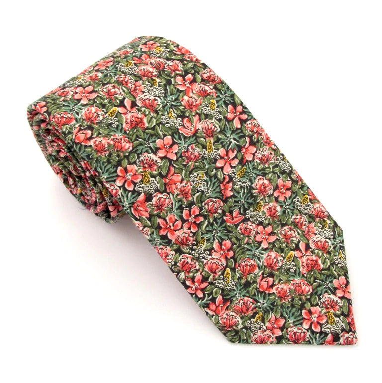 Tasker & Shaw | Luxury Menswear | Made with Liberty fabric "Ragged Robin" Tie